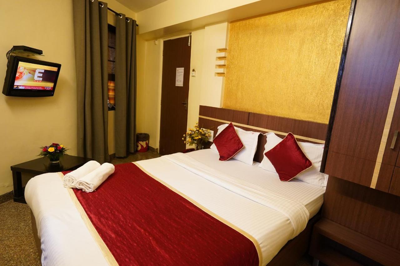 Hotel Jk Regency, Mumbai International Екстер'єр фото