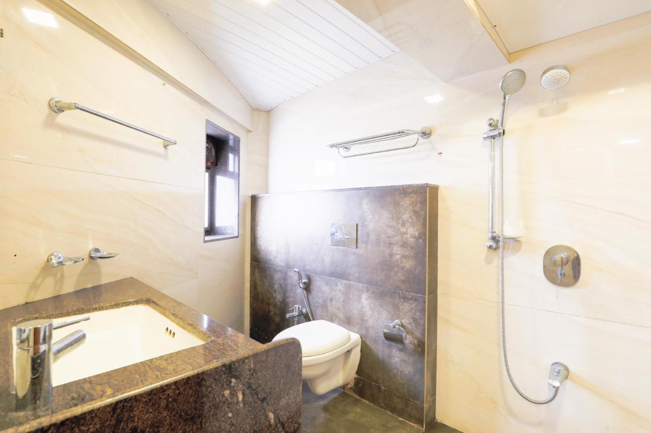 Hotel Jk Regency, Mumbai International Екстер'єр фото