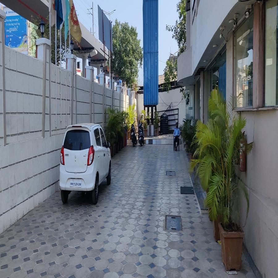 Hotel Jk Regency, Mumbai International Екстер'єр фото