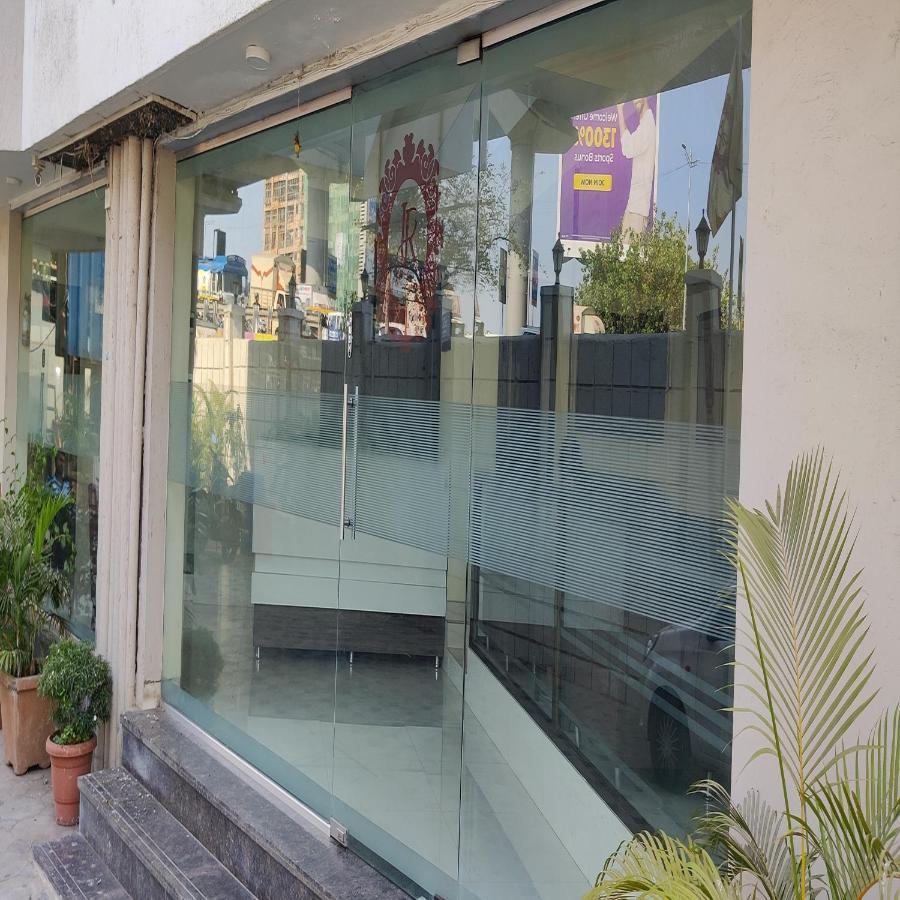 Hotel Jk Regency, Mumbai International Екстер'єр фото