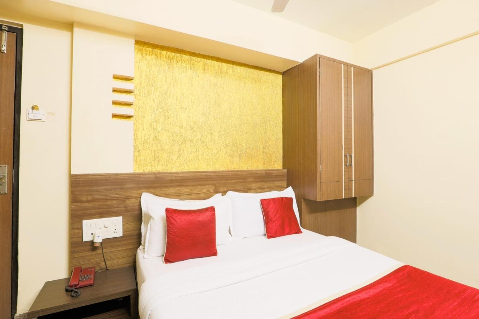 Hotel Jk Regency, Mumbai International Екстер'єр фото